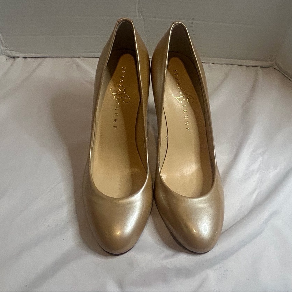 IVANKA TRUMP HEELS